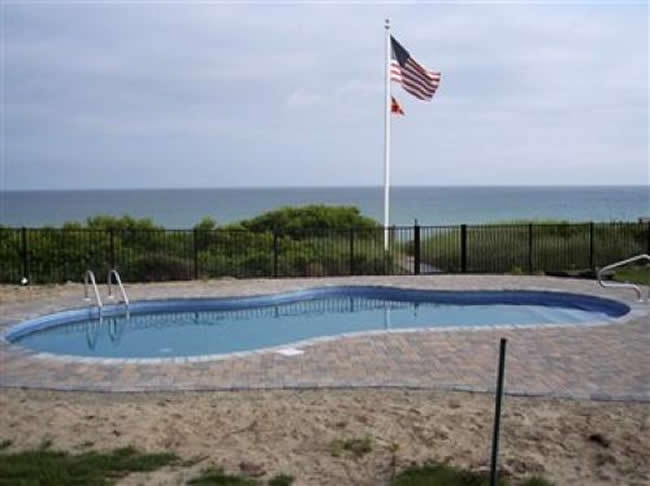 Aluminum POOL CODE Ornamental Two Rail - Aluminum 7