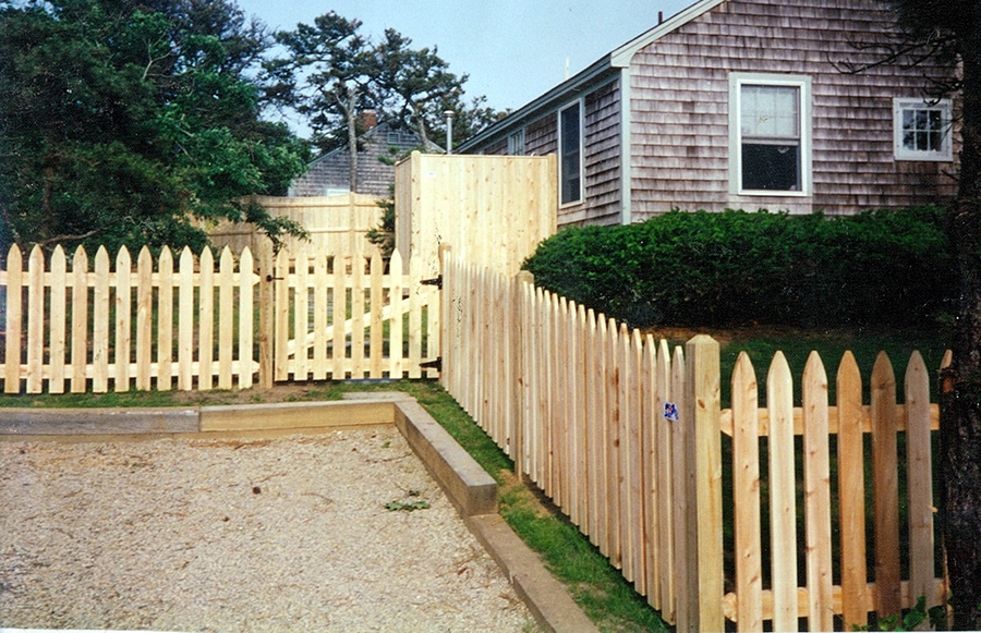 Cedar Nantucket Picket Fence - Picket 12