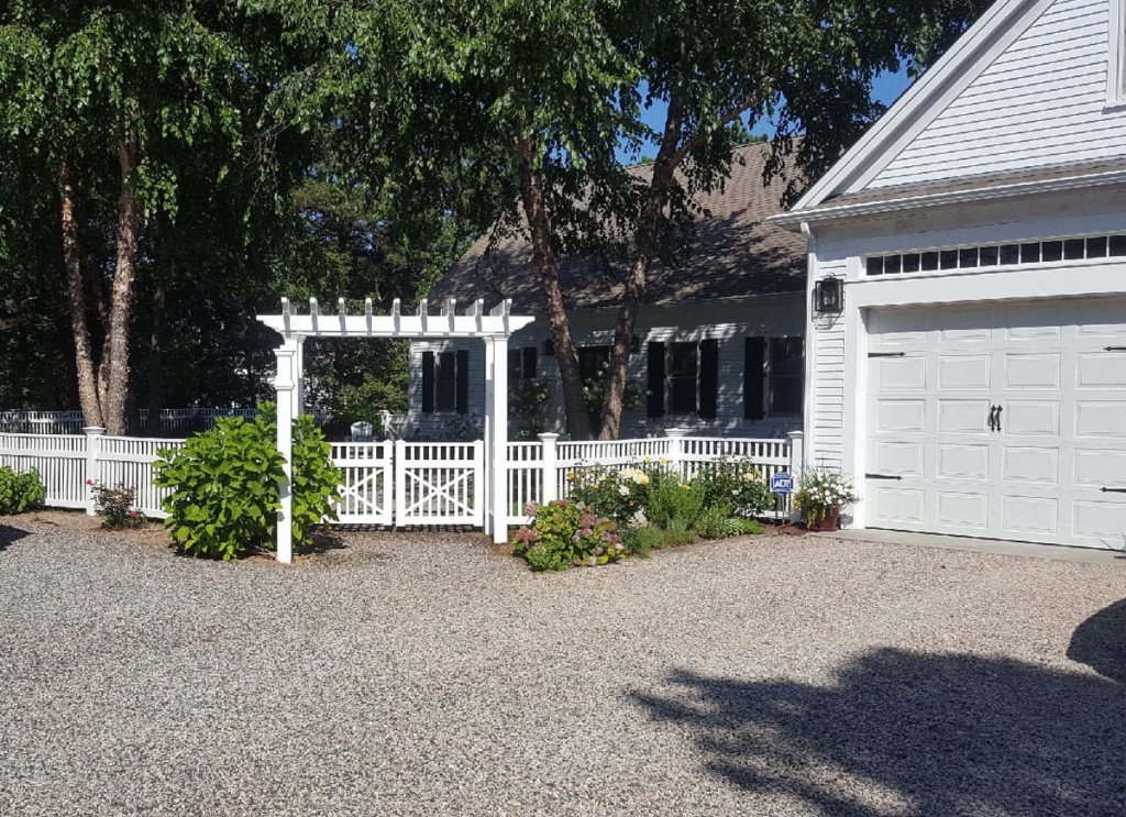 White vinyl 80” wide x 4' deep pergola with gates  - Pergola 9